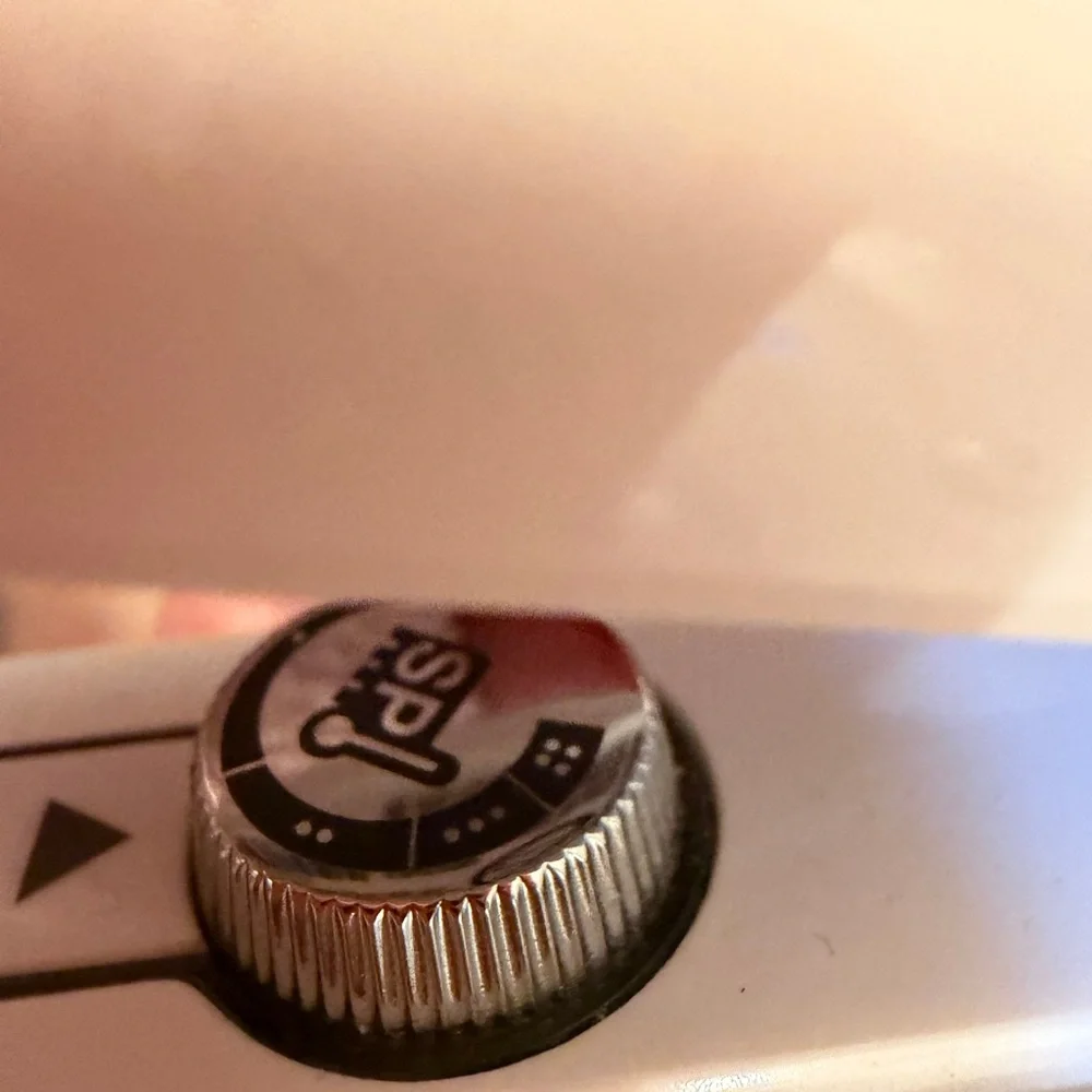T3 White Flat Iron - Picture 5 of 5